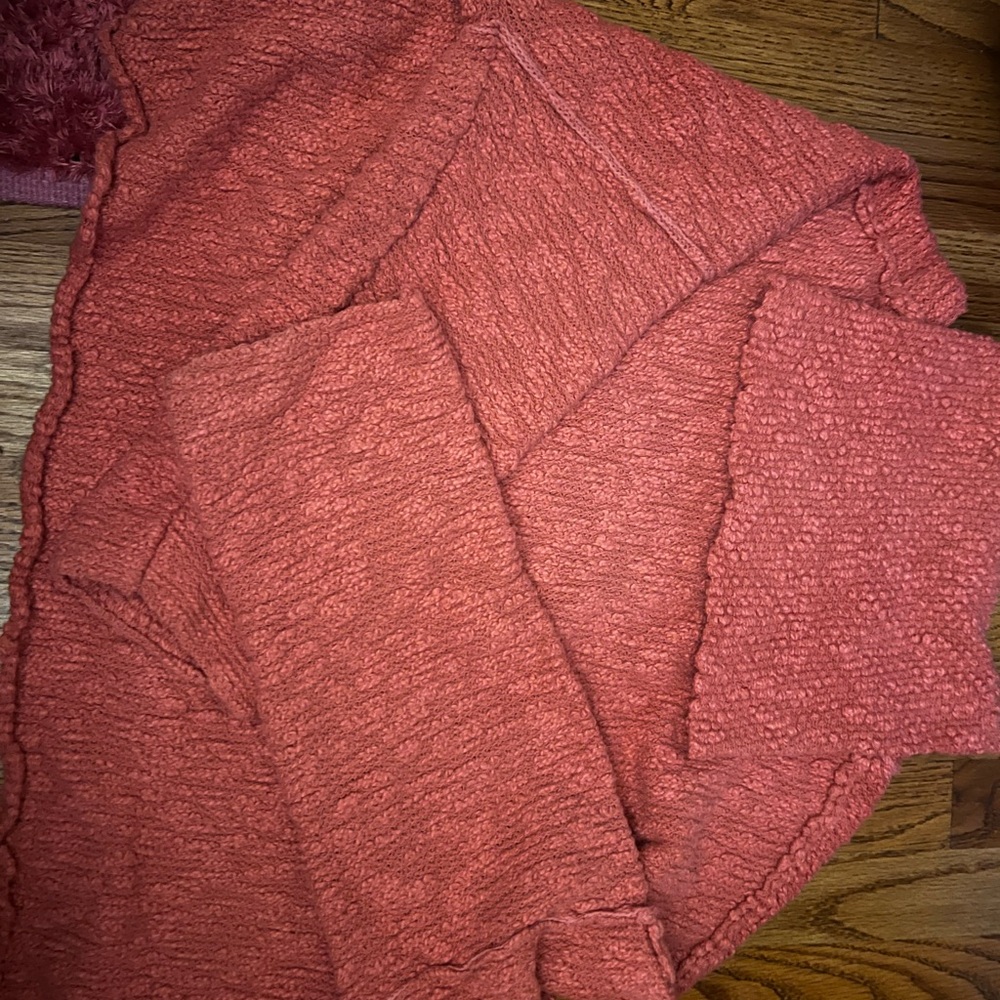 Women's Textured Sweater - Pink